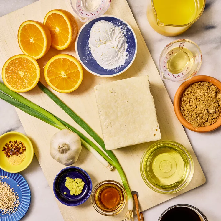 Sticky orange tofu bites, Orange tofu recipe, Tofu bites, Sticky tofu