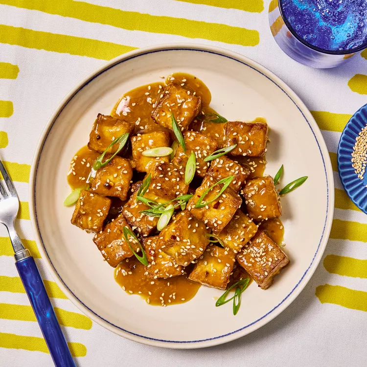 Sticky orange tofu bites, Orange tofu recipe, Tofu bites, Sticky tofu